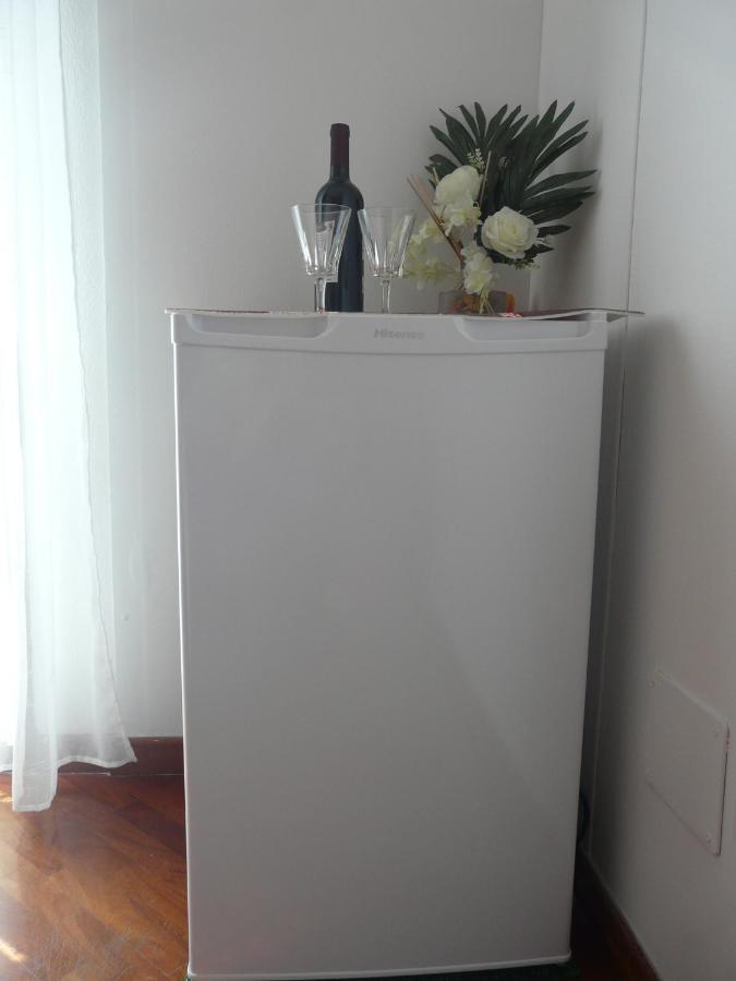 Central Room With Private Bathroom, No Smoking 팔라우 외부 사진